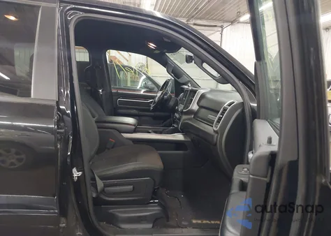 2020 Ram 1500 Big Horn 4X4 5'7 Box from USA, damaged, VIN 1C6SRFFT3LN153876